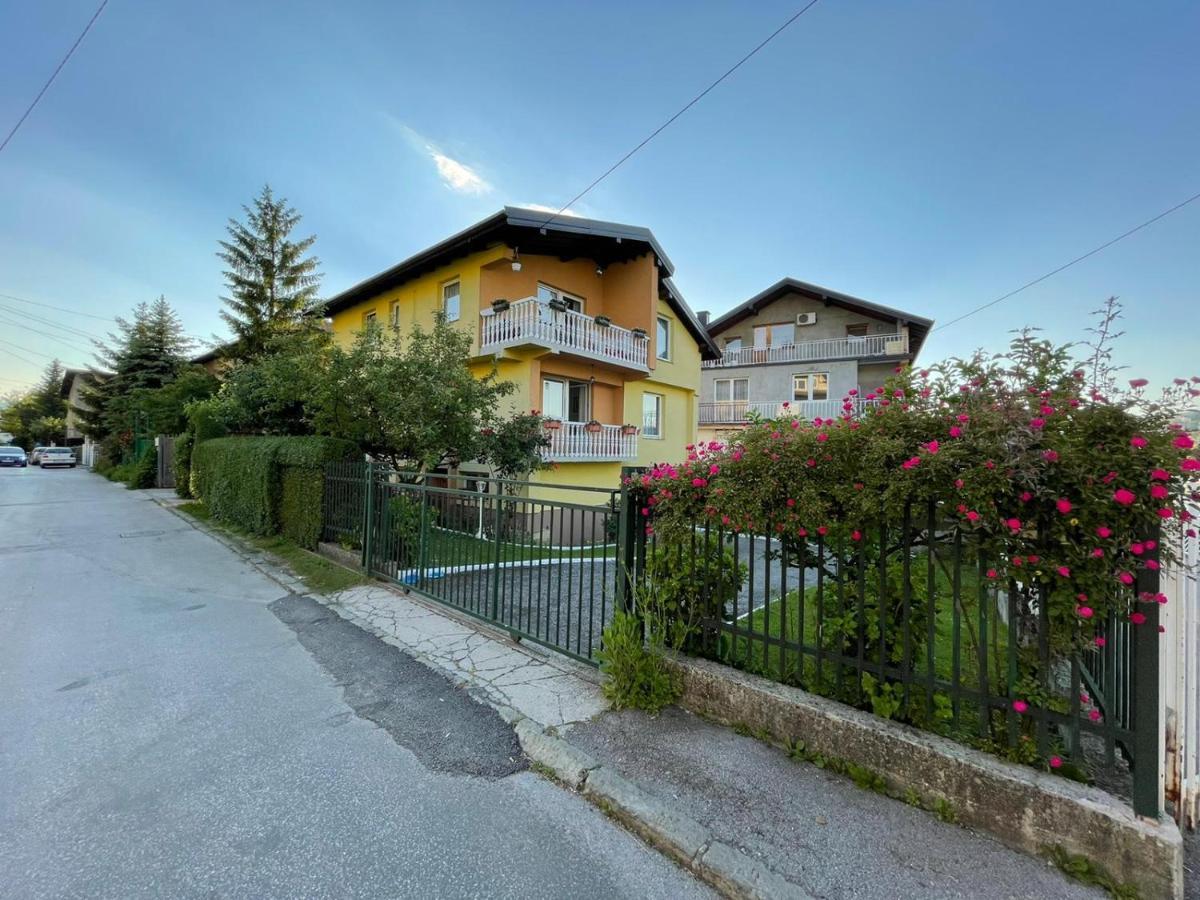 Sunny Garden Apartment Sarajevo Exterior photo